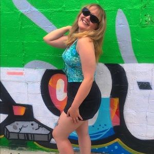 Meet your Posher, Chloe